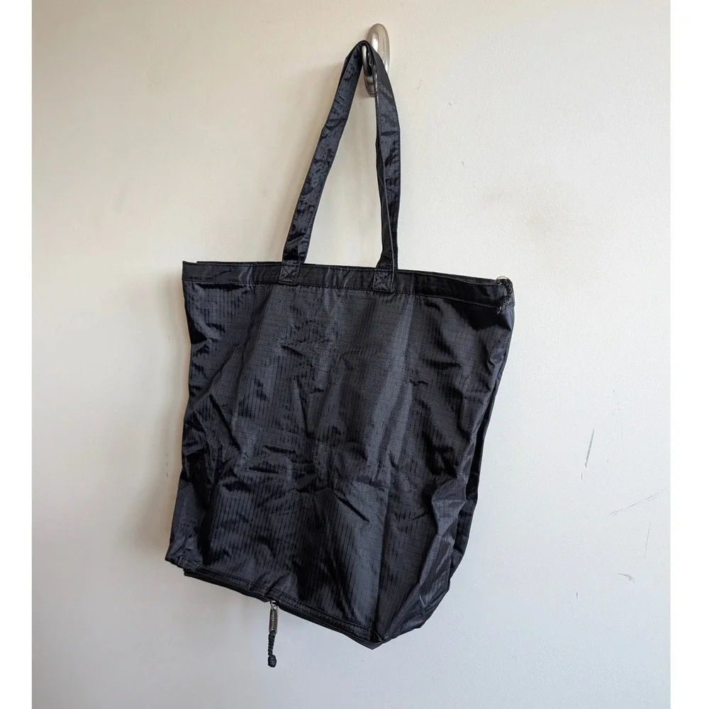 Baggallini Black Ripstop Nylon Foldable Travel Tote Bag with Zippered Bottom